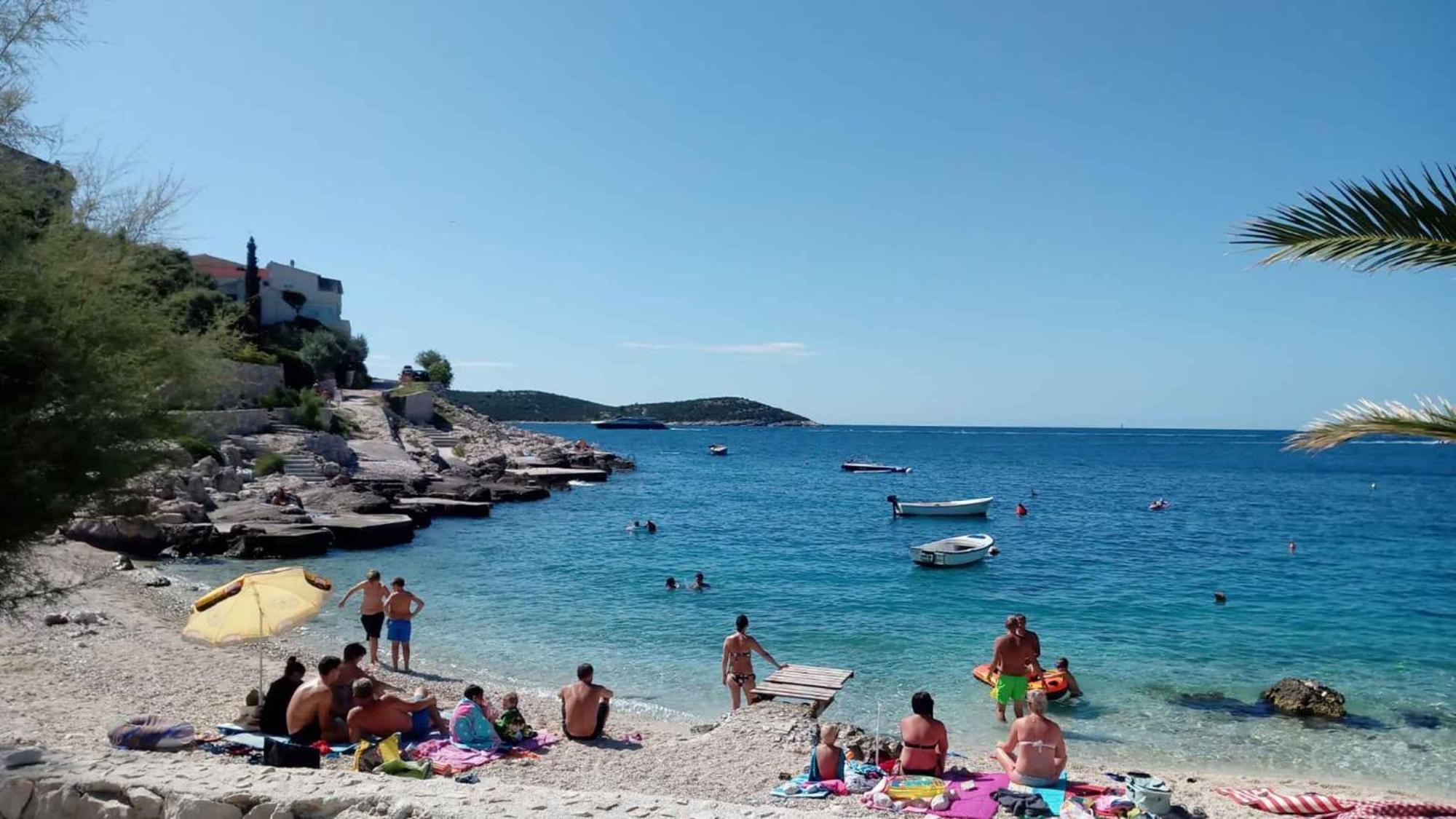 In 33579 Pula